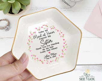 Personalized Best Friend Maid of Honor Ring Dish, Wedding Gift From Bride, Sister Wedding Gifts, MOH Jewelry Tray, Sister Jewelry Dish