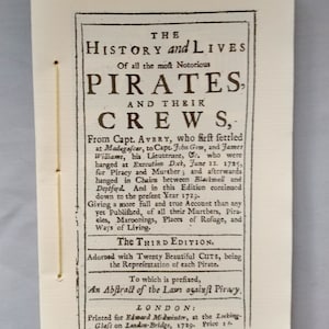 A história e a vida de todos os piratas mais notórios e suas tripulações