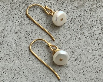 gold earrings gold accessories 14k gold danglers KYOKO genuine freshwater Keishi pearls Earrings dangle earrings