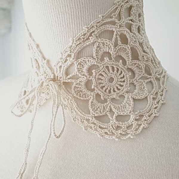 Irish Crochet Lace Collar (Rose)