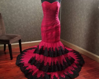 Red and Black Wedding Dress, Red Bridal Gown, Gothic Wedding Dress, Alternative Wedding Dress, Unique Wedding Dress