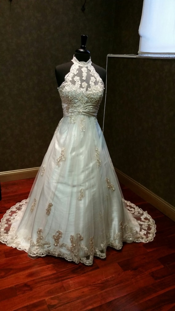 Buy Vintage Inspired Halter Illusion Lace Neckline Wedding Dress