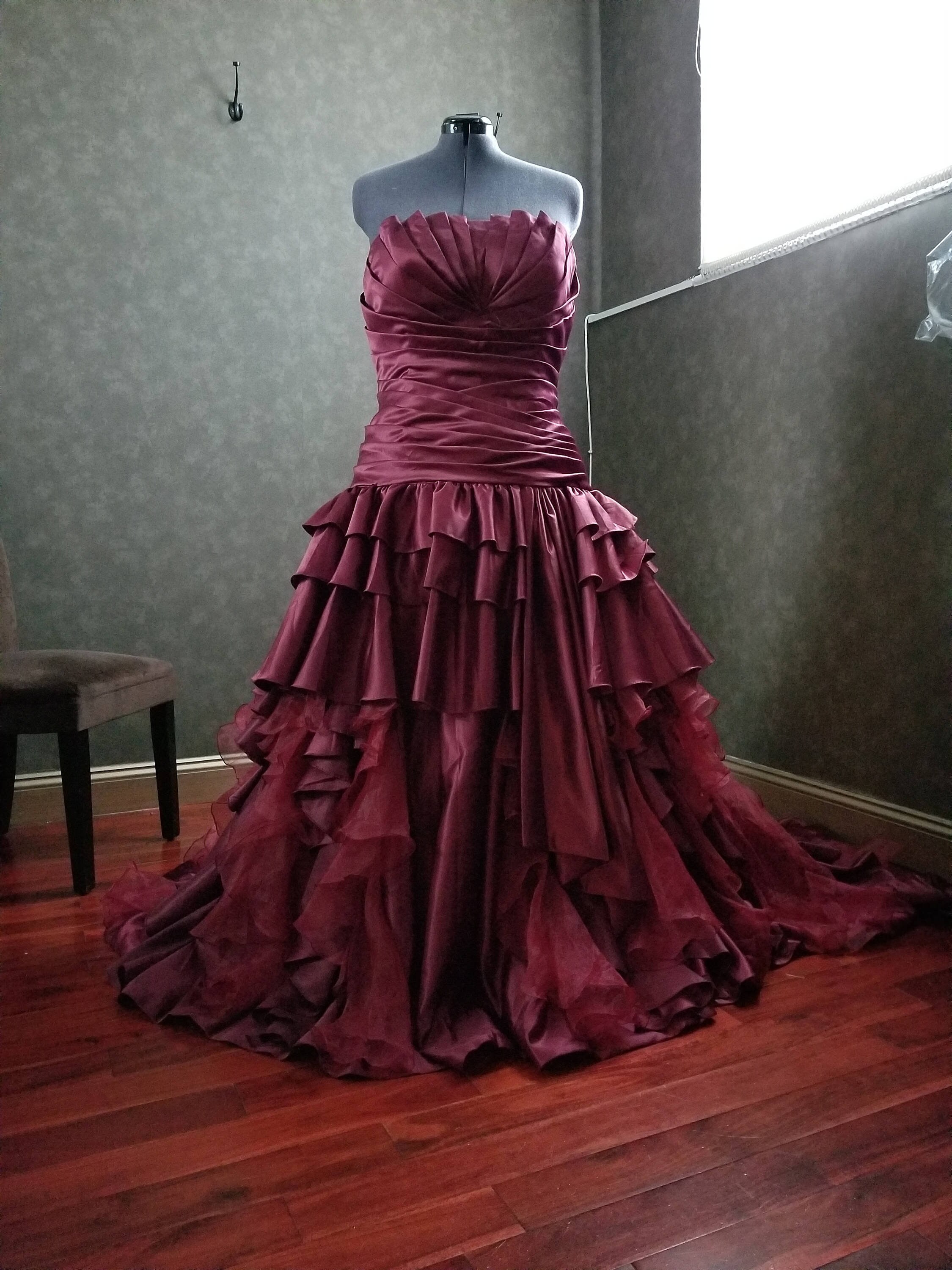 Burgundy plus size wedding dresses Clearance