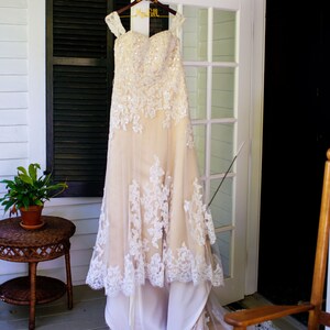 Stunning Champagne Wedding Dress With Ivory Lace Champagne - Etsy