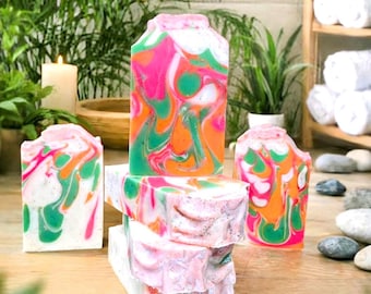 Bar Soap Handmade Shea Butter Coconut Milk: Fruity Swirl
