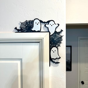 Decoración de esquina de puerta de Halloween