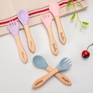 Wooden Baby Spoon and Fork Set, Personalized Baby Cutlery Set, Kids Dining Set, Silicone Utensils, New Mom Gift