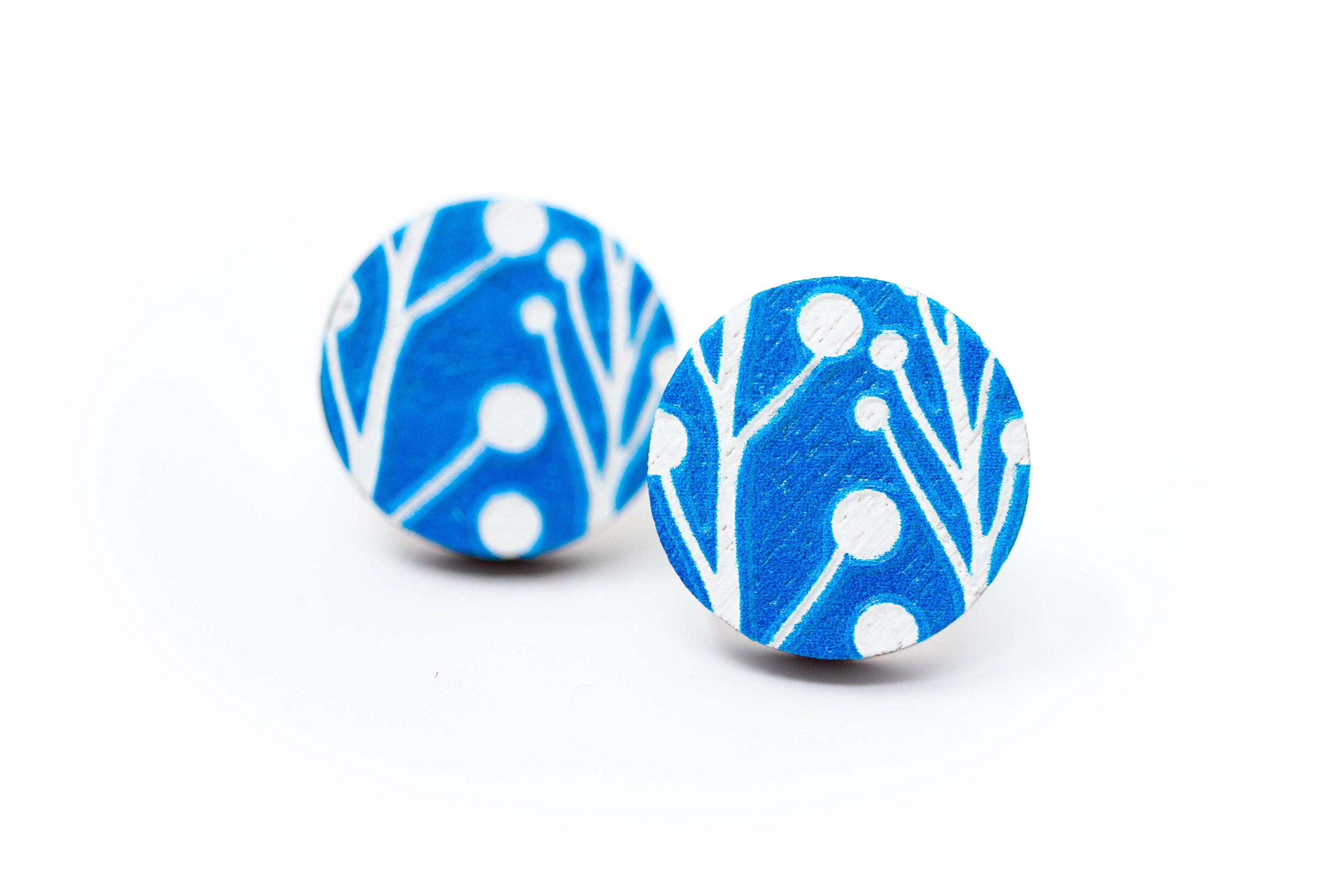 Mango Nature Lover Round earring Small Stud Hypoallergenic Blue Handcrafted Sustainable Gift Reclaimed Wood Handmade