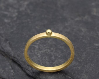 18K Gold Ring - Gold Orb Ring - Made To Order In Your Size - 18K Stacking Ring - Narrow Gold Ring - Minimalist Gold Ring - Delicate 18K Ring