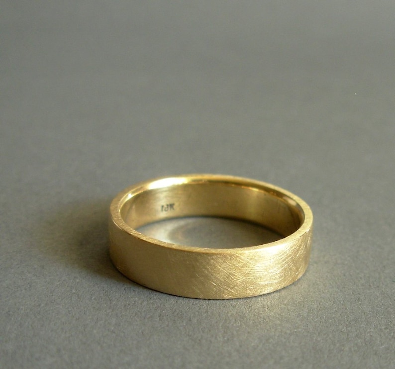 18K Gold Ring 5mm Gold Wedding Band Unisex 18K Gold - Etsy