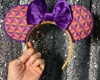 Epcot Minnie Mouse Inspired Ears Bubble Gum Wall Ears  display picture 1