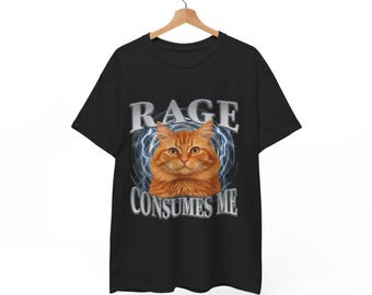怒りが私を消費する猫ミーム ユニセックス Tシャツ