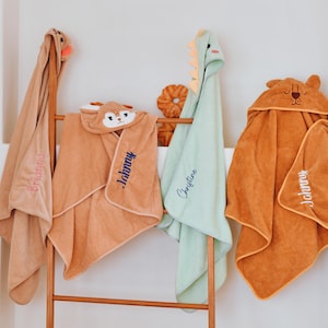 Toalla con capucha personalizada para bebé, bordado de nombre personalizado, artículo de regalo, toalla de baño, toalla con capucha para niños pequeños, artículo de regalo para nuevos padres