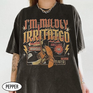 Camiseta de Marcus Worm "Estoy un poco irritado", camiseta vintage de Marcus el gusano, camiseta divertida con "Cerebro podrido", camiseta divertida con meme de la Generación Z, estás arruinando la onda.