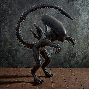 Cache-écran xénomorphe | Décoration de bureau de science-fiction d'inspiration extraterrestre | Accessoire de configuration pour joueur d'horreur | Cadeau informatique