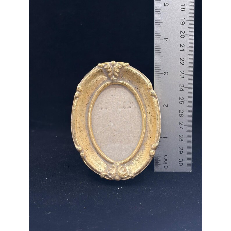 Vintage Ornate Gold Tone Photo Picture Frame Display Tabletop Wall ...