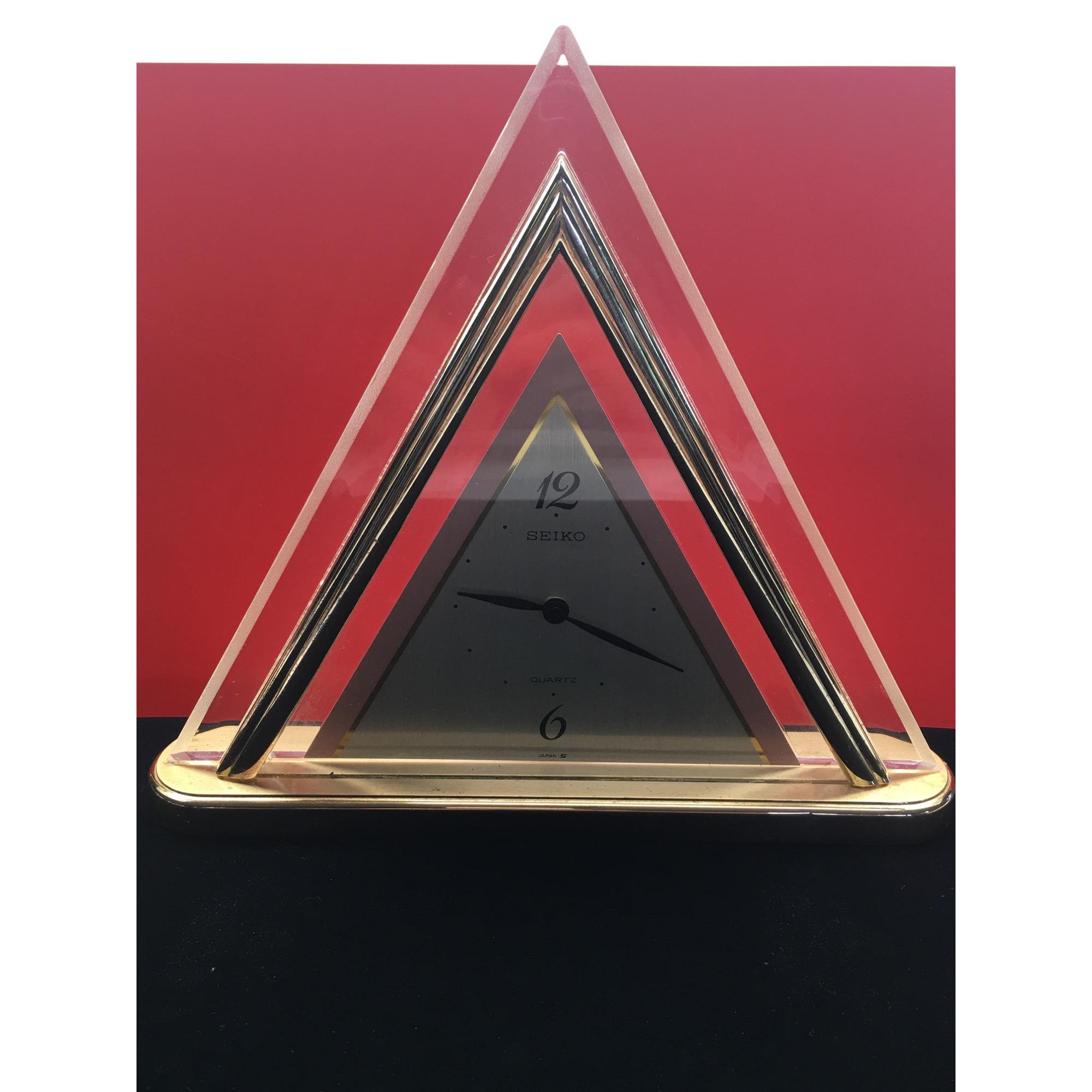 SEIKO 三角形インテリア時計 80-90s ビンテージ ゴールド　美品 Vintage Seiko Triangular Standing Clock Quartz Acrylic Gold