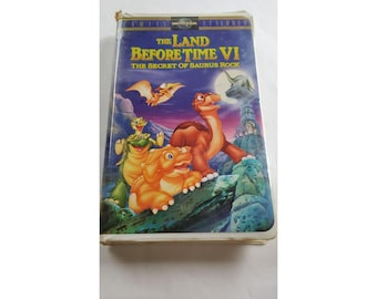 The Land Before Time VI: The Secret Of Saurus Rock VHS-band 1998 - clamshell