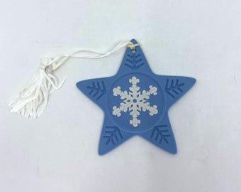 Vintage wedgewood blauwe jaspis ster sneeuwvlok kerstornament met doos