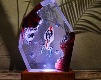 Futuristic Space Resin Lamp Handmade Sci-Fi Art Night Light Spaceship Galaxy Decor Unique LED Lamp for Gamers Cosmic Gift Idea Resin Lamp