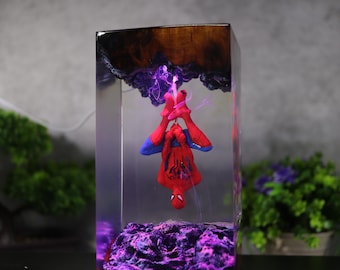 Personalized Super Hero Night light Custom Hero Resin Lamp Personalized Night Light diorama resin Epoxy Wood Art Decor Unique Geek Gift