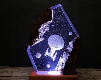 Star galaxy Resin Night Light Spaceship Galaxy Lamp Sci-Fi LED Desk Light Space Scene Epoxy Lamp Geek Gift for Him Nerdy Room Decor Gifts