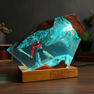 Personalization Voltron Night light - Mecha Warrior Resin Lamp – Sci-Fi Resin Night Light Gift for Anime & Gamer Fans Resin Night Light