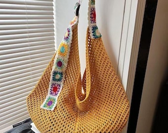 Ręcznie robiona na szydełku torba z siateczki – torba na ramię w stylu boho na plażę z kolorowym paskiem, torba na letni targ, lekka, ręcznie robiona torba
