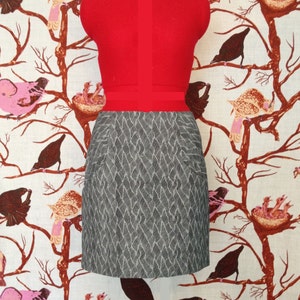 Free Ship Size 6 Below the Waist Straight Skirt  Eco Hemp Organic Cotton High Waist Band 18&quot; Above the Knee Pockets Fitted Tailored