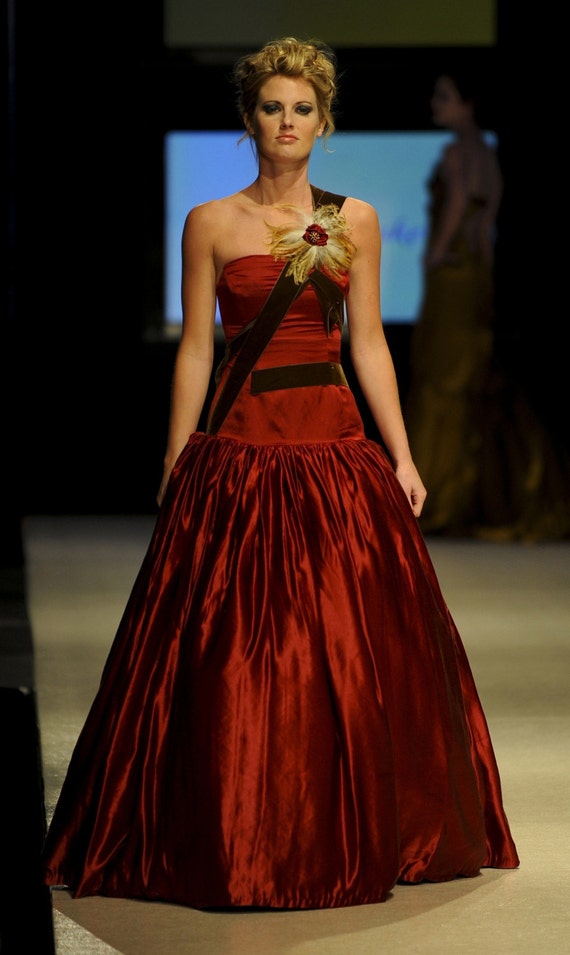 Free Ship SAMPLE Size 2 Red Evening Dress Red Wedding Red Prom Dress Hemp Silk Strapless Ball Gown Drop Waist Brown Handmade Feather Pockets Etsy