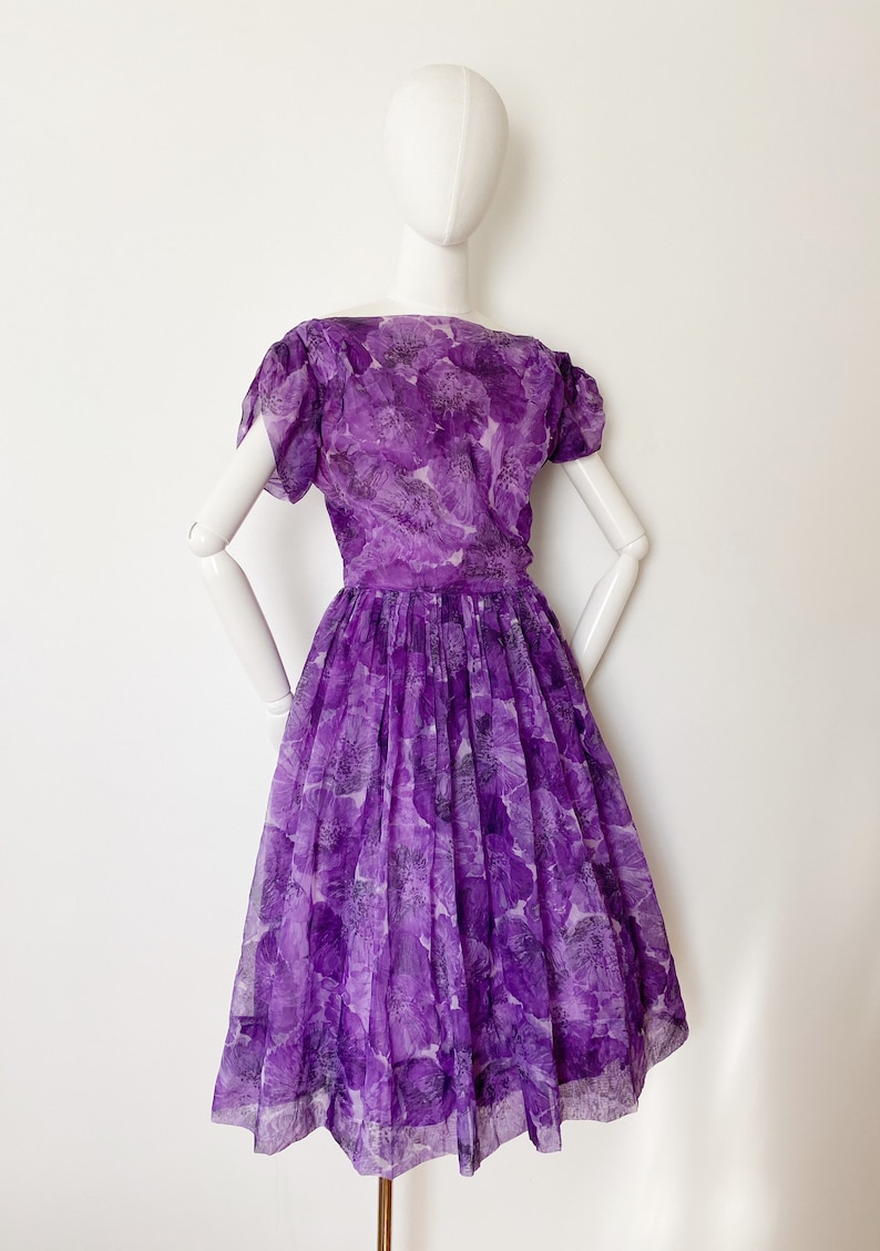 1950s Purple Fit /& Flare Dress Cupcake Retro Pinup Day Dress 28