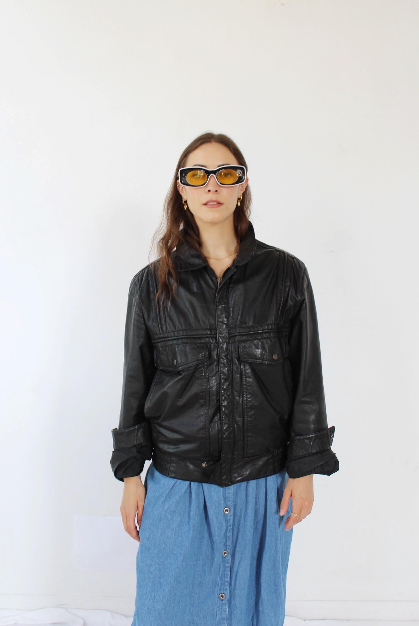 BLACK LEATHER BOMBER Jacket- Vintage 90s Boxy Coat Fall Boxy Loose Oversized Biker Small BLACK LEATHER BOMBER Jacket- Vintage 90s Boxy Coat Fall Boxy Loose Oversized Biker Small