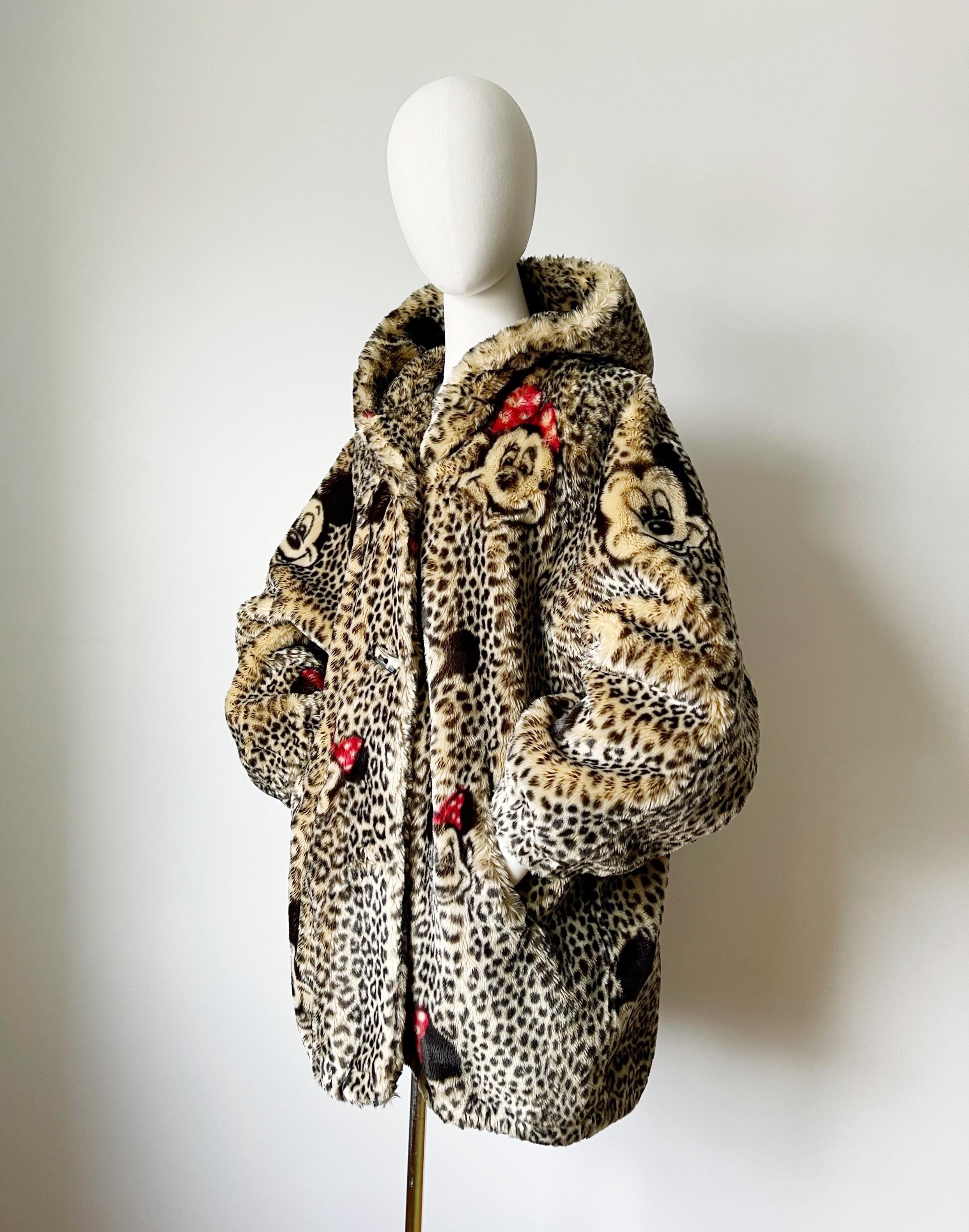 APPARENCE PARIS Mickey Mouse Coat- Minnie Mouse, Faux Fur APPARENCE PARIS Mickey Mouse Coat- Minnie Mouse, Faux Fur
