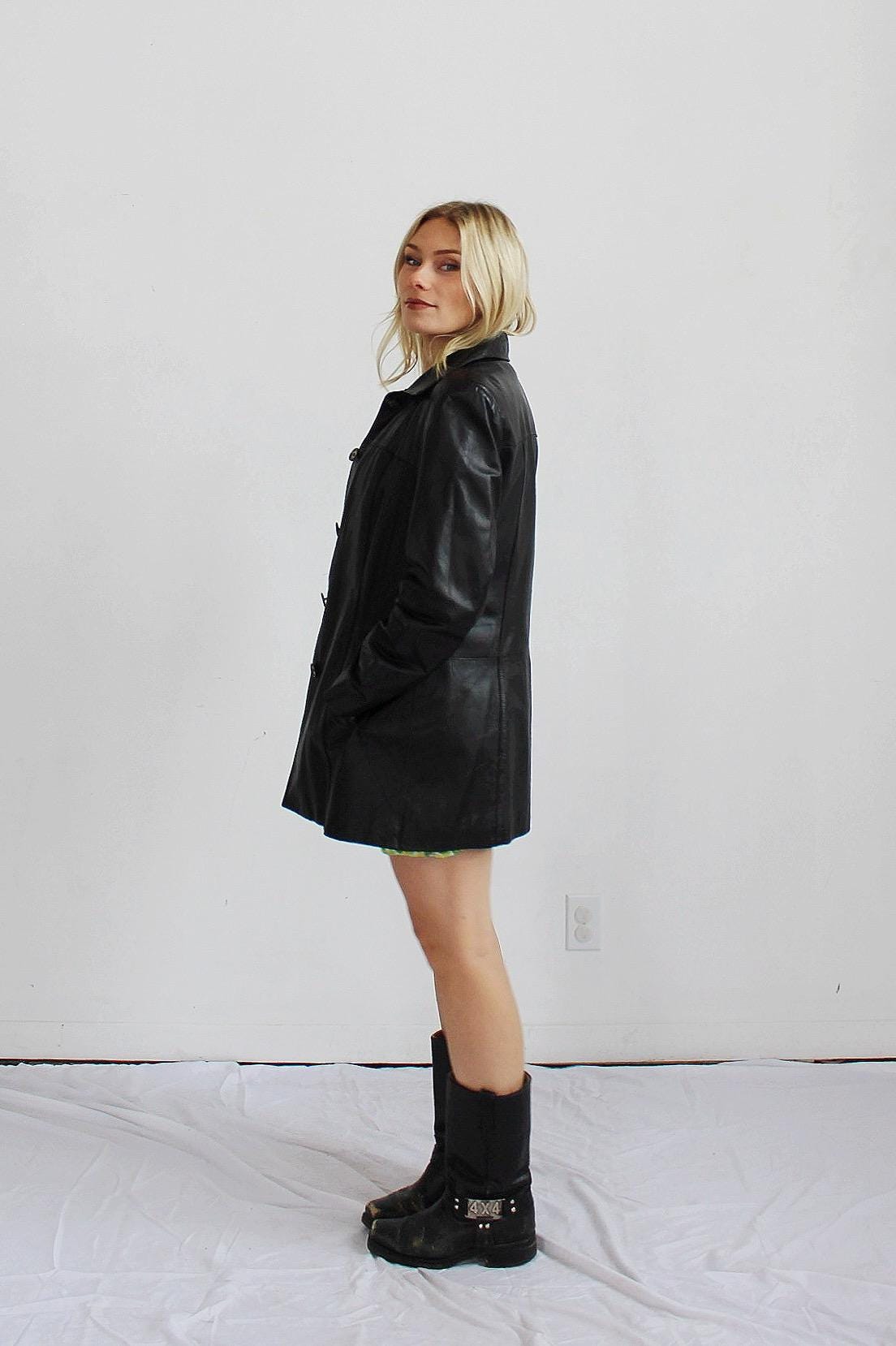 Y2k BLACK LEATHER JACKET- Vintage Danier Medium Sleek 90s Slick