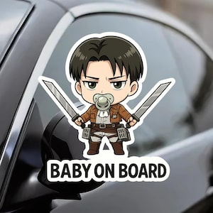 Naklejka LEVI Attack on Titan BABY On BOARD - Naklejka samochodowa, uroczy winyl, odporna na warunki atmosferyczne, nowi rodzice, okno samochodu, baby shower, uroczy wzór