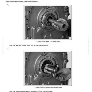 Pu&ograve; includere: Diagramma da un manuale che mostra la rimozione del freno di retromarcia. L'immagine mostra viste ravvicinate di componenti meccanici, tra cui un albero motore posteriore e un albero di uscita della trasmissione. Sono incluse istruzioni testuali.