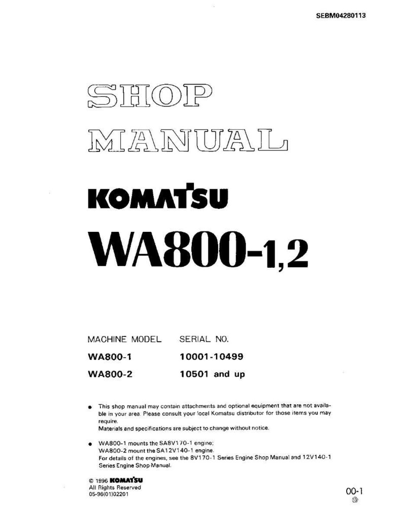 Może przedstawiać: Biała instrukcja warsztatowa z tekstem "SHOP MANUAL" i "KOMATSU WA800-1,2" w czarnym kolorze. Instrukcja zawiera informacje o modelu maszyny i numerze seryjnym. Dokument datowany na 1996 rok.