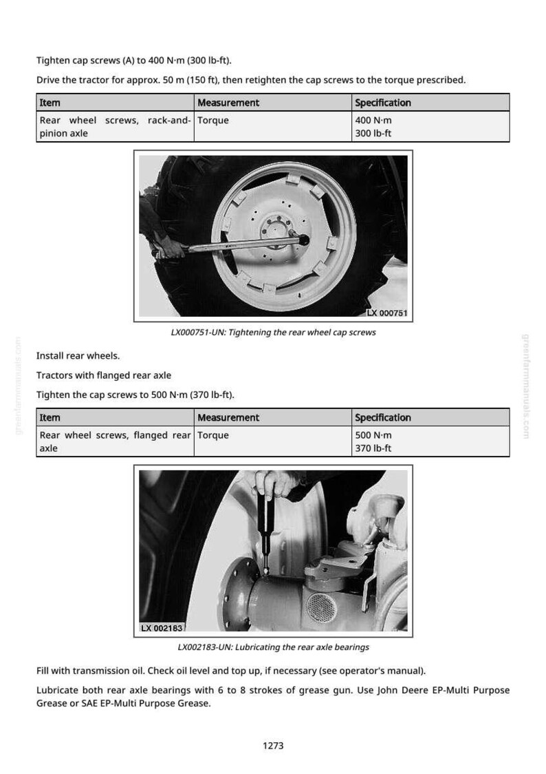 Pode incluir: Imagem a preto e branco de um manual de repara&ccedil;&atilde;o de tratores. Instru&ccedil;&otilde;es para apertar e lubrificar os componentes do eixo traseiro. Inclui especifica&ccedil;&otilde;es de torque em N&middot;m e lb-ft.
