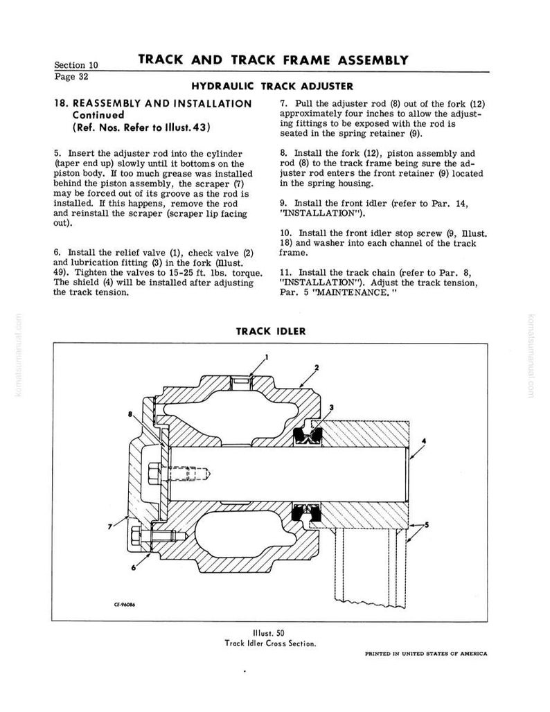 Puede incluir: Un diagrama t&eacute;cnico de un manual, que muestra una secci&oacute;n transversal de un conjunto tensor de orugas. La ilustraci&oacute;n incluye piezas numeradas y etiquetas, con texto que describe los pasos de montaje e instalaci&oacute;n.
