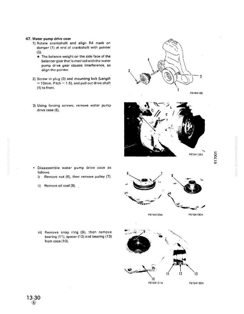 K&ouml;nnte beinhalten: Eine technische Zeichnung mit Text und Illustrationen, die die Demontage eines Wasserpumpenantriebsgeh&auml;uses detailliert beschreibt. Die Bilder zeigen verschiedene Komponenten, darunter Muttern, Riemenscheiben und Lager, mit Beschriftungen und Ma&szlig;en.