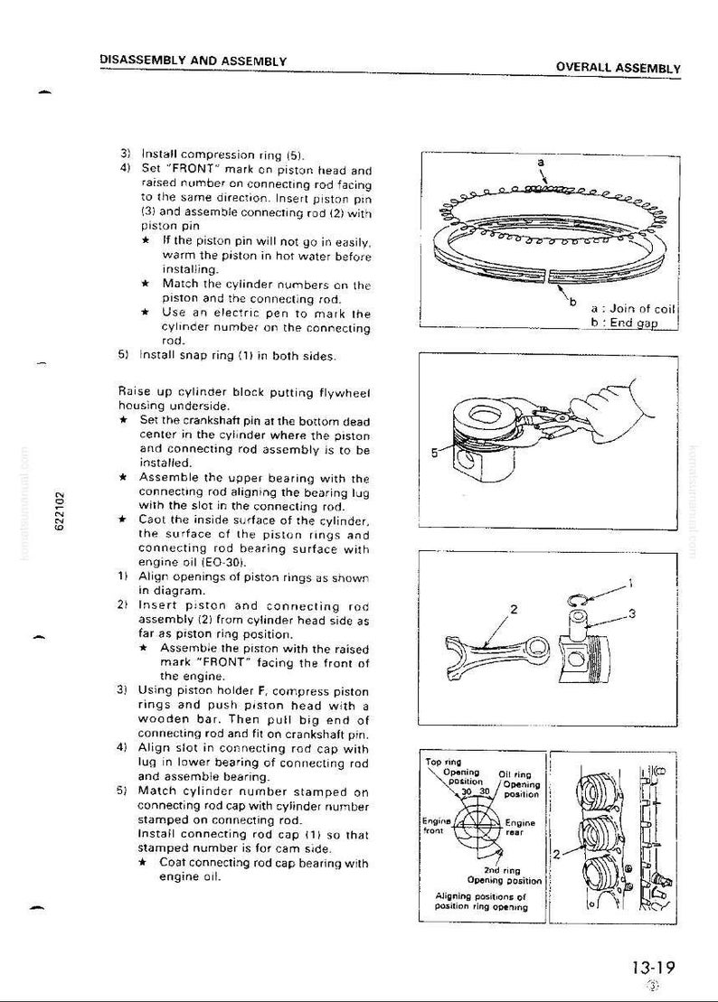 K&ouml;nnte beinhalten: Diagramm mit Anweisungen zur Demontage und Montage des Motors. Enth&auml;lt Abbildungen von Kolbenringen, Pleuelstangen und Zylinderkomponenten. Textanweisungen sind ebenfalls enthalten.