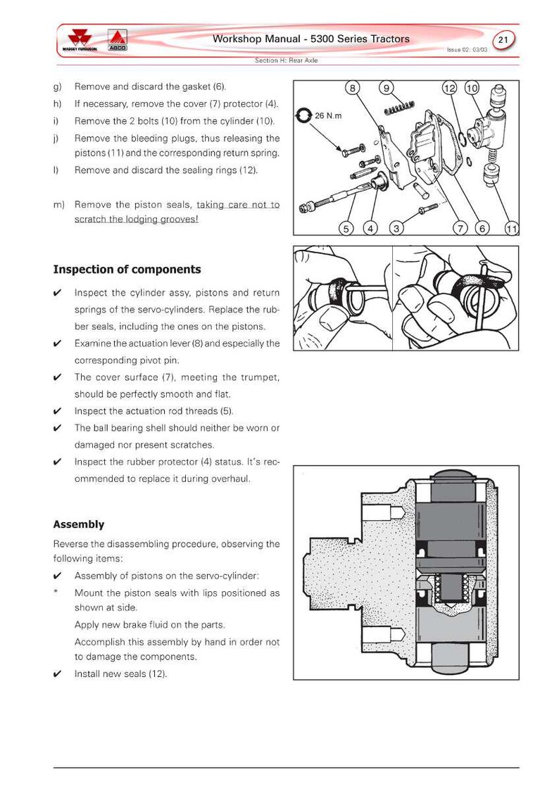 Puede incluir: Una p&aacute;gina de un manual de taller para tractores de la serie 5300, con diagramas e instrucciones para el mantenimiento del eje trasero. El manual incluye ilustraciones detalladas de los componentes, los pasos de montaje y los procedimientos de inspecci&oacute;n.