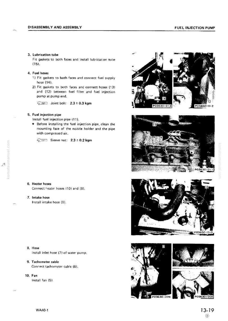 Puede incluir: Una p&aacute;gina de un manual que detalla el desmontaje y montaje de una bomba de inyecci&oacute;n de combustible. El texto incluye instrucciones para mangueras de combustible, tubos de lubricaci&oacute;n y otros componentes, acompa&ntilde;ado de diagramas y n&uacute;meros de pieza.