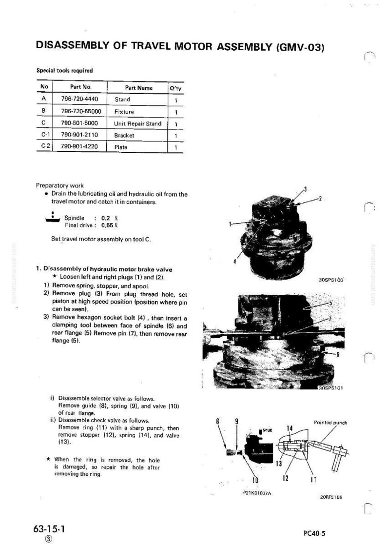 Pode incluir: Diagrama t&eacute;cnico que detalha a desmontagem de um conjunto motor de deslocamento, com componentes rotulados e instru&ccedil;&otilde;es. Inclui imagens de pe&ccedil;as, n&uacute;meros de pe&ccedil;a e etapas preparat&oacute;rias para a manuten&ccedil;&atilde;o.