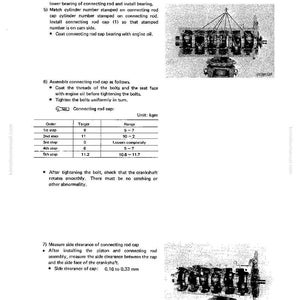 Puede incluir: Diagrama de un manual que muestra el desmontaje y montaje de la tapa de la biela de un motor. La imagen incluye instrucciones de texto, una tabla con especificaciones de par y una ilustraci&oacute;n de los componentes del motor.