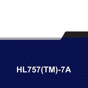 Może przedstawiać: Instrukcja serwisowa z tytułem "SERVICE MANUAL" dużymi, pogrubionymi, czarnymi literami u g&oacute;ry. Na dole instrukcji znajduje się biały tekst "HL757(TM)-7A". Tło jest ciemnoniebieskie z białymi przekątnymi liniami.
