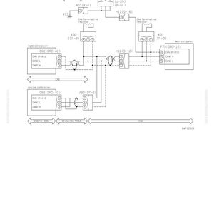 Puede incluir: Diagrama de circuito el&eacute;ctrico relacionado con la comunicaci&oacute;n CAN. El diagrama incluye etiquetas para el controlador de la bomba, el controlador del motor y el panel del monitor. Presenta varios componentes como resistencias y conectores, con flechas que indican el flujo de la se&ntilde;al.
