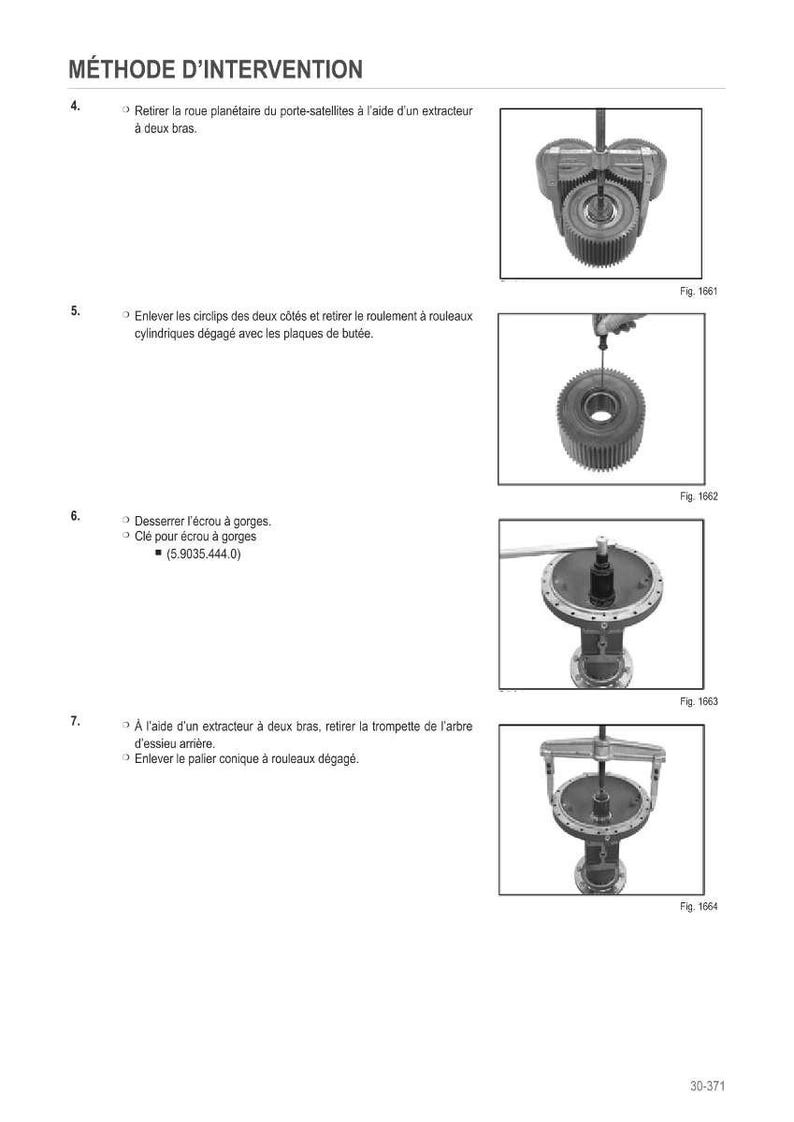 May include: A manual page titled "M&Eacute;THODE D'INTERVENTION" with diagrams illustrating mechanical procedures. The diagrams show various mechanical components and tools used in the process. The page includes text instructions.