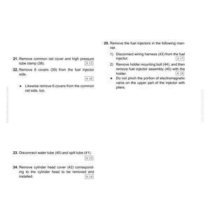Pu&ograve; includere: Una pagina di manuale che descrive lo smontaggio e il montaggio di una testata. Le istruzioni includono la rimozione di componenti come il connettore di aspirazione dell'aria, i coperchi e gli iniettori di carburante. Il testo include misure in chilogrammi e passaggi numerati.