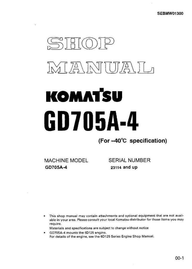 Op de afbeelding: Een witte werkplaatshandleiding met de tekst "SHOP MANUAL" bovenaan, gevolgd door "KOMATSU GD705A-4". De handleiding bevat het machinemodel en het serienummer. De specificatie is voor -40&deg;C.